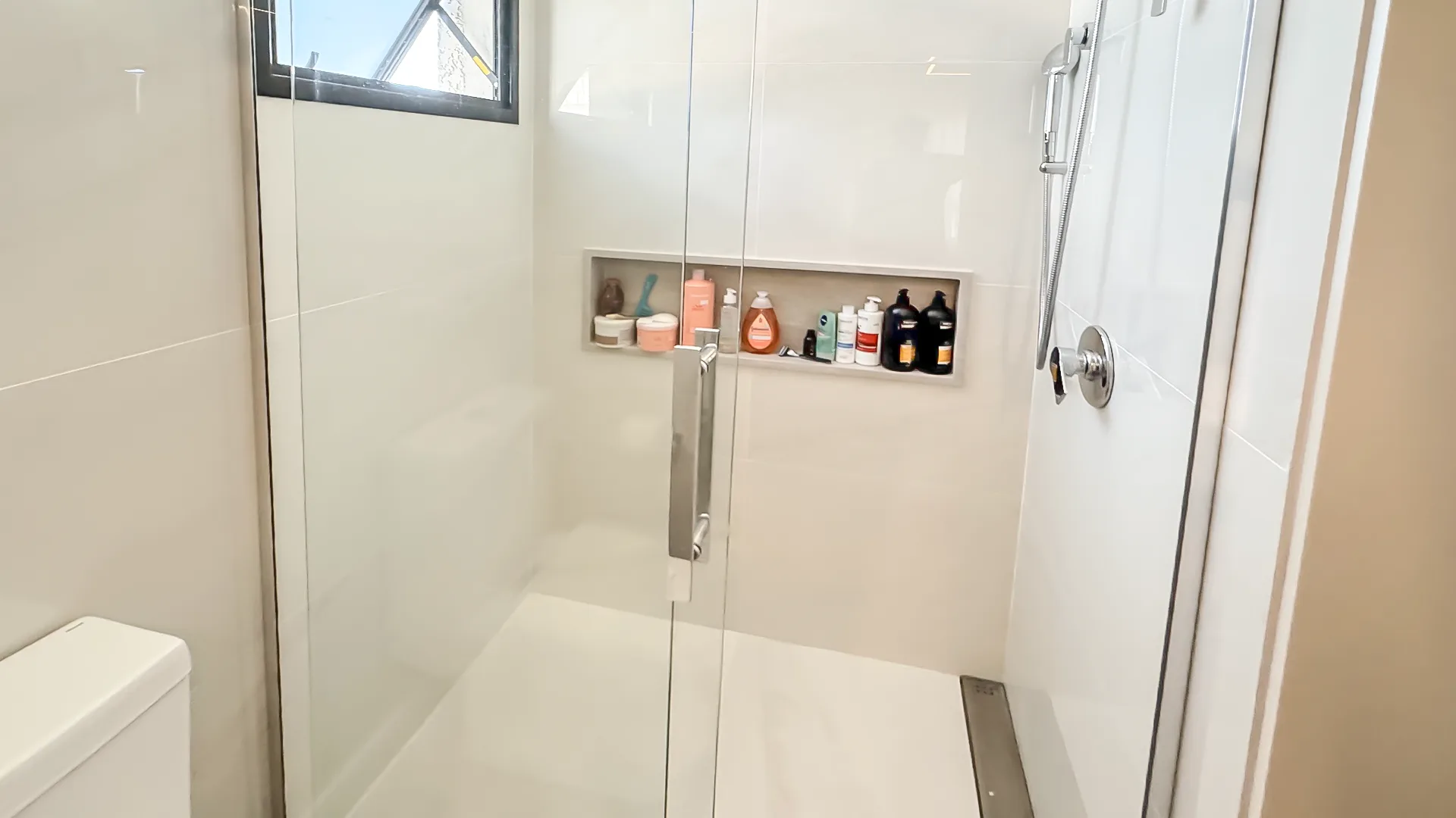 Authentique by Agnes: Luxury House with Ocean Views in Florianópolis