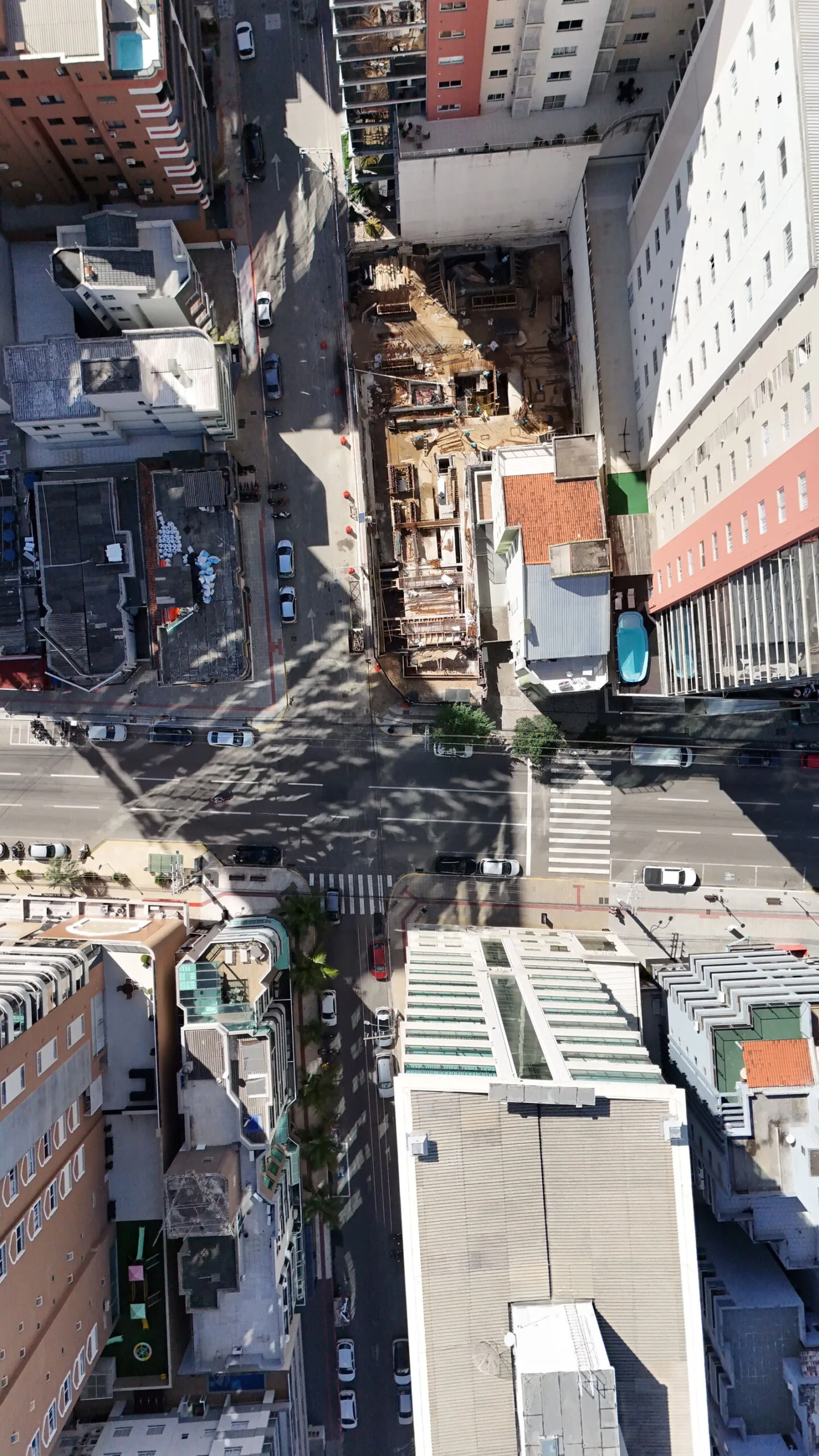 Vitreo 271: Luxury House with Private Pool in Itapema