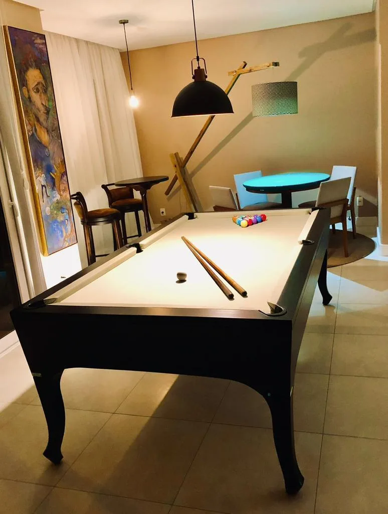 Jurerê Internacional: Ultra-Luxury Villa with Private Pool in Florianópolis