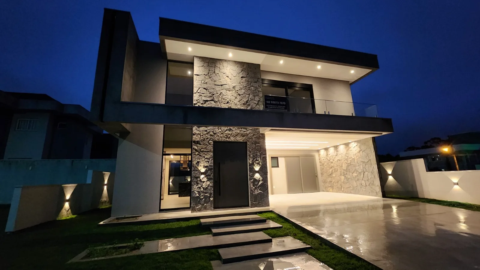 Premium Residence with Private Garden in Florianópolis