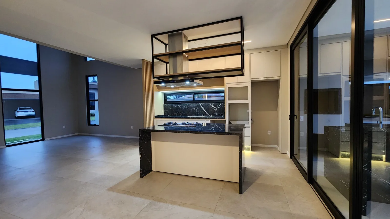 Premium Residence with Private Garden in Florianópolis