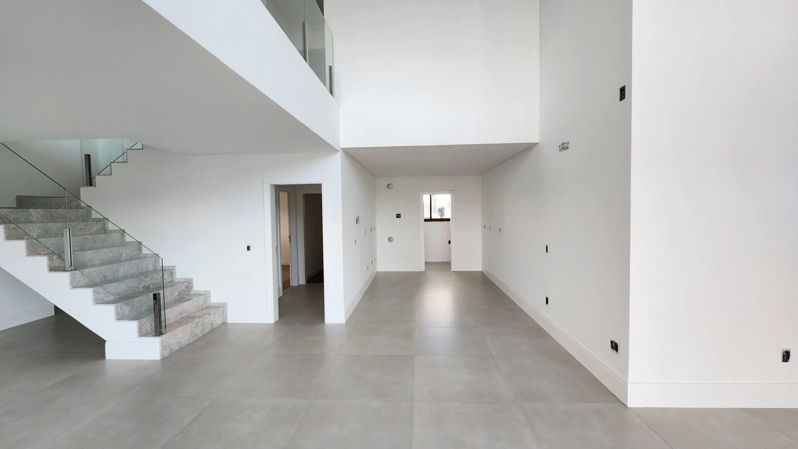 Admirá by Arrka: Luxury Duplex with Rooftop Resort in Balneário Camboriú