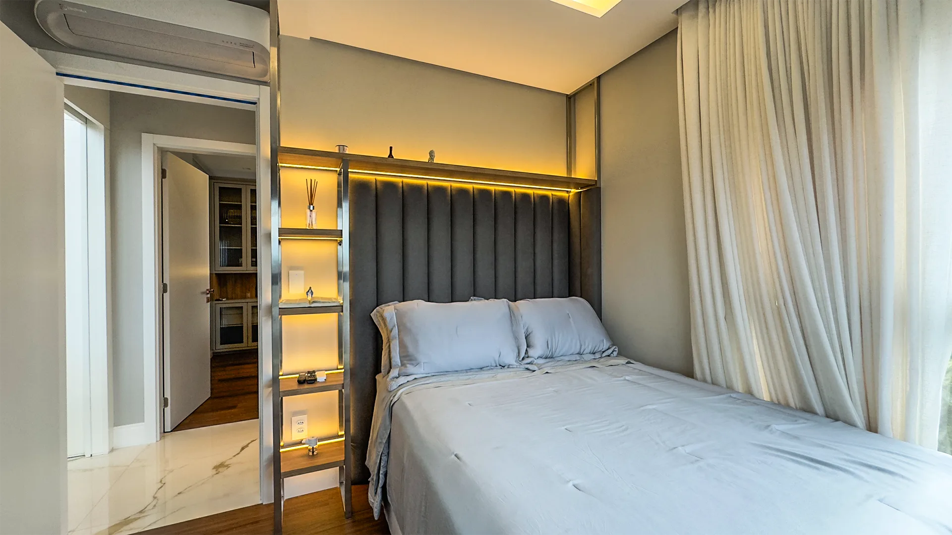 Authentique Jurerê: Luxury Oceanview Residence in Florianópolis