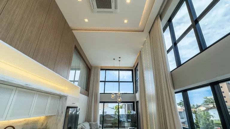 Authentique Jurerê: Luxury Oceanview Residence in Florianópolis — Jurerê, Florianópolis