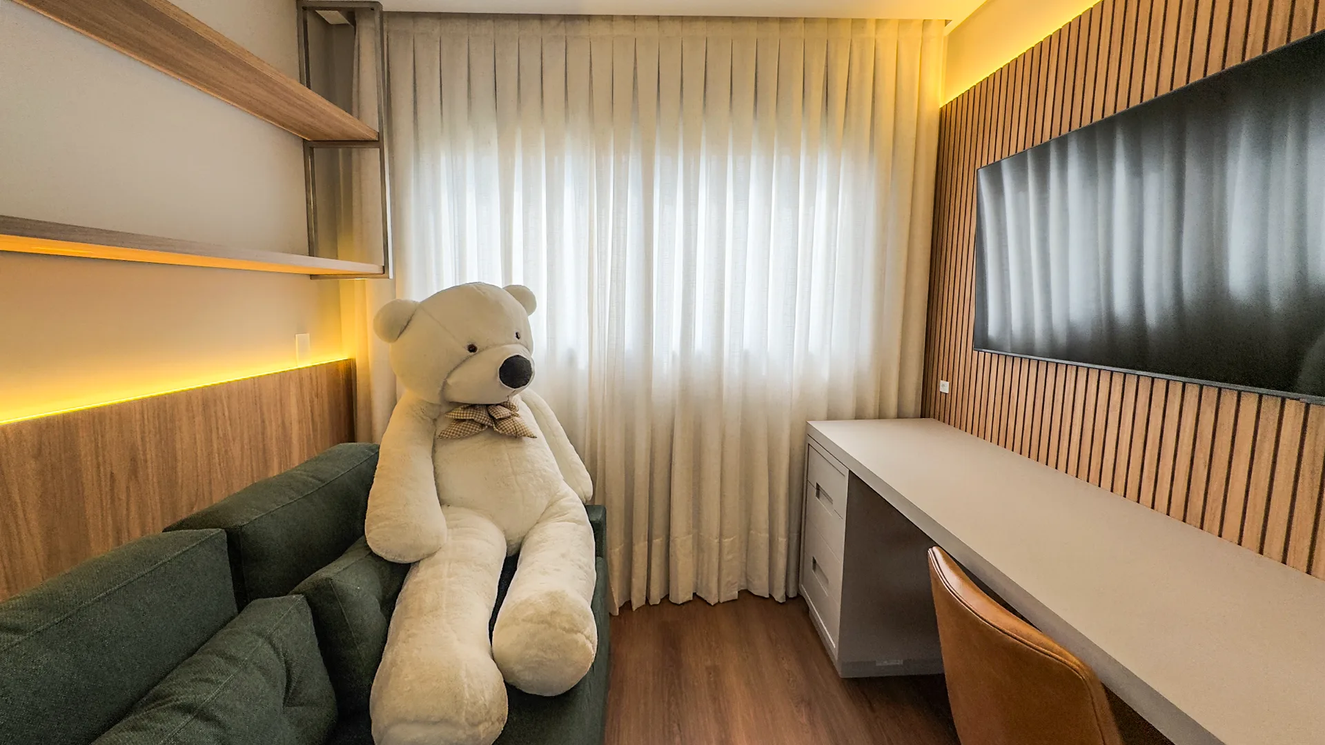 Authentique Jurerê: Luxury Oceanview Residence in Florianópolis