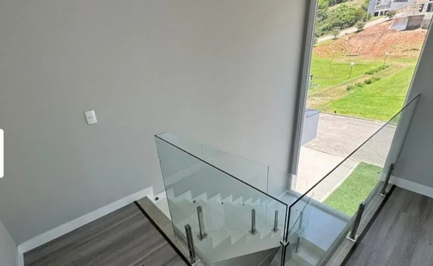 Contemporary Luxury House with Private Pool in Florianópolis