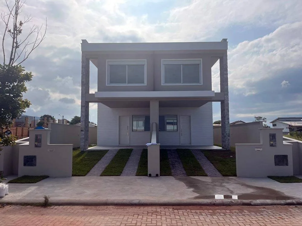 Sardegna Eco Residence: Premium House with Private Garden in Florianópolis