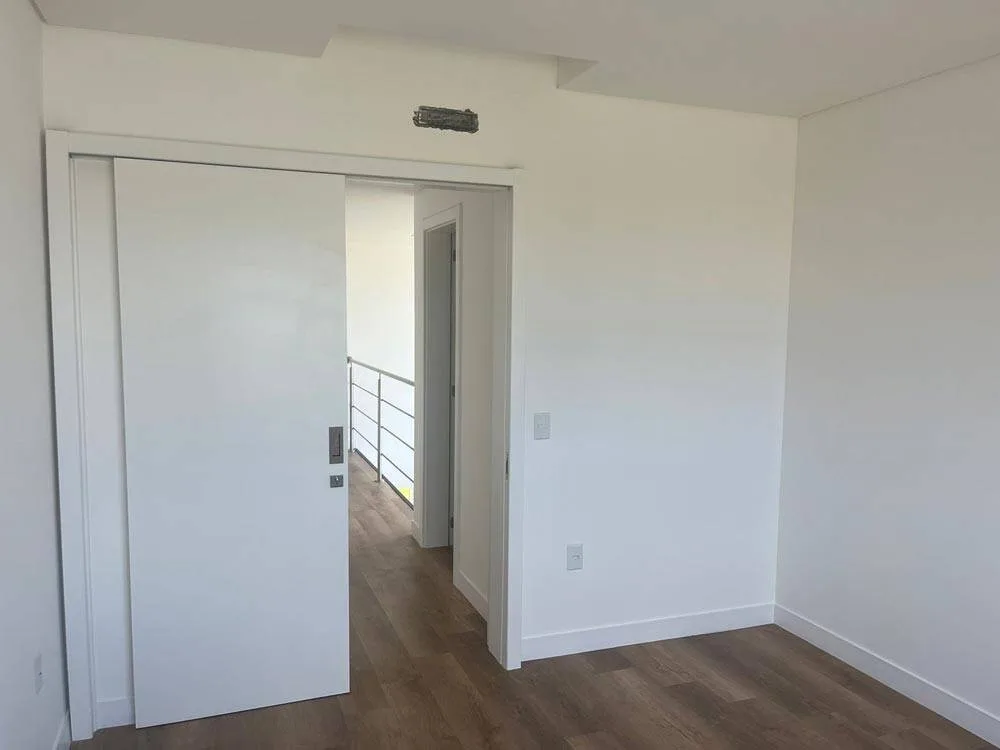 Sardegna Eco Residence: Premium House with Private Garden in Florianópolis