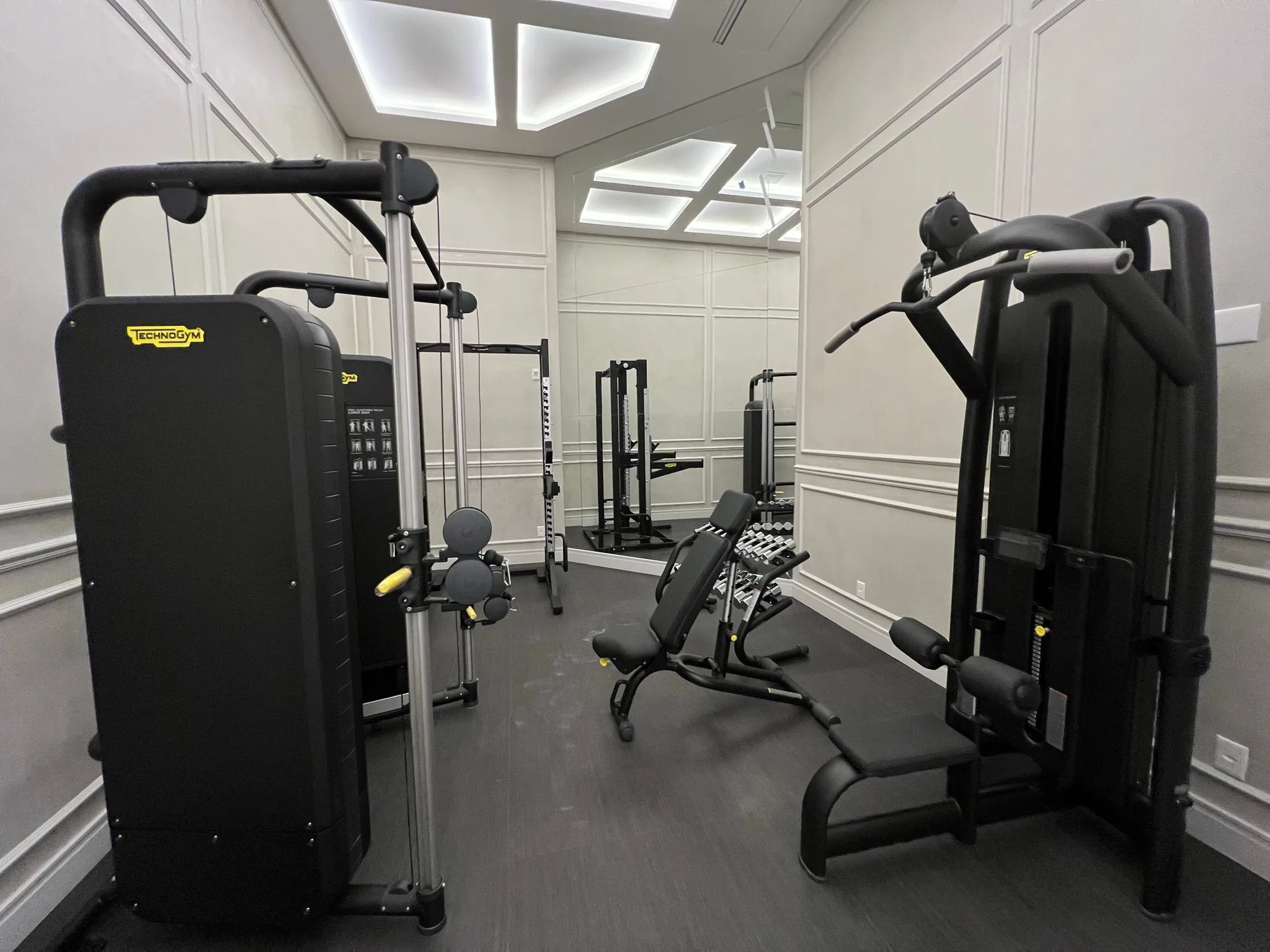 CNA Cartier Residence: Ultra-Luxury Oceanfront House in Itapema