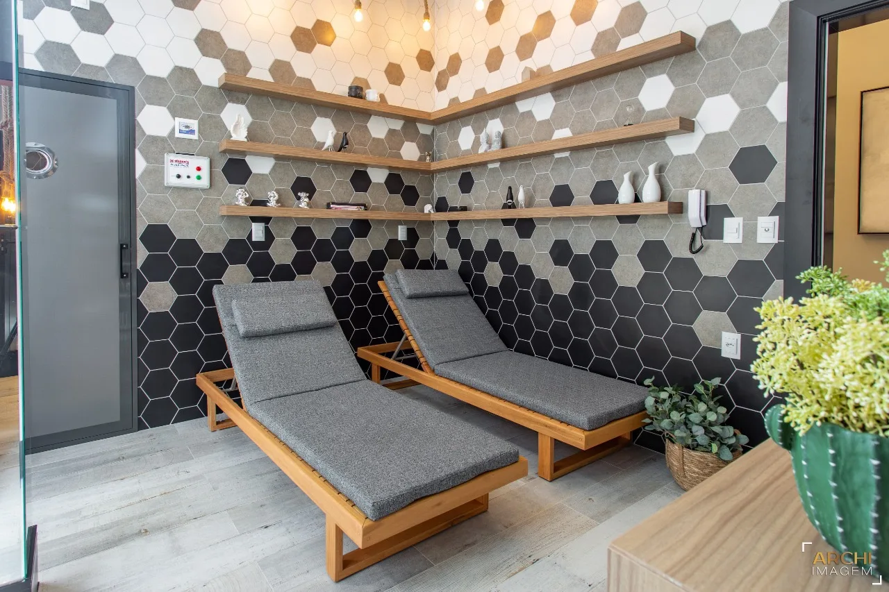 Saint Laurent Residence: Luxury Oceanfront House in Itapema