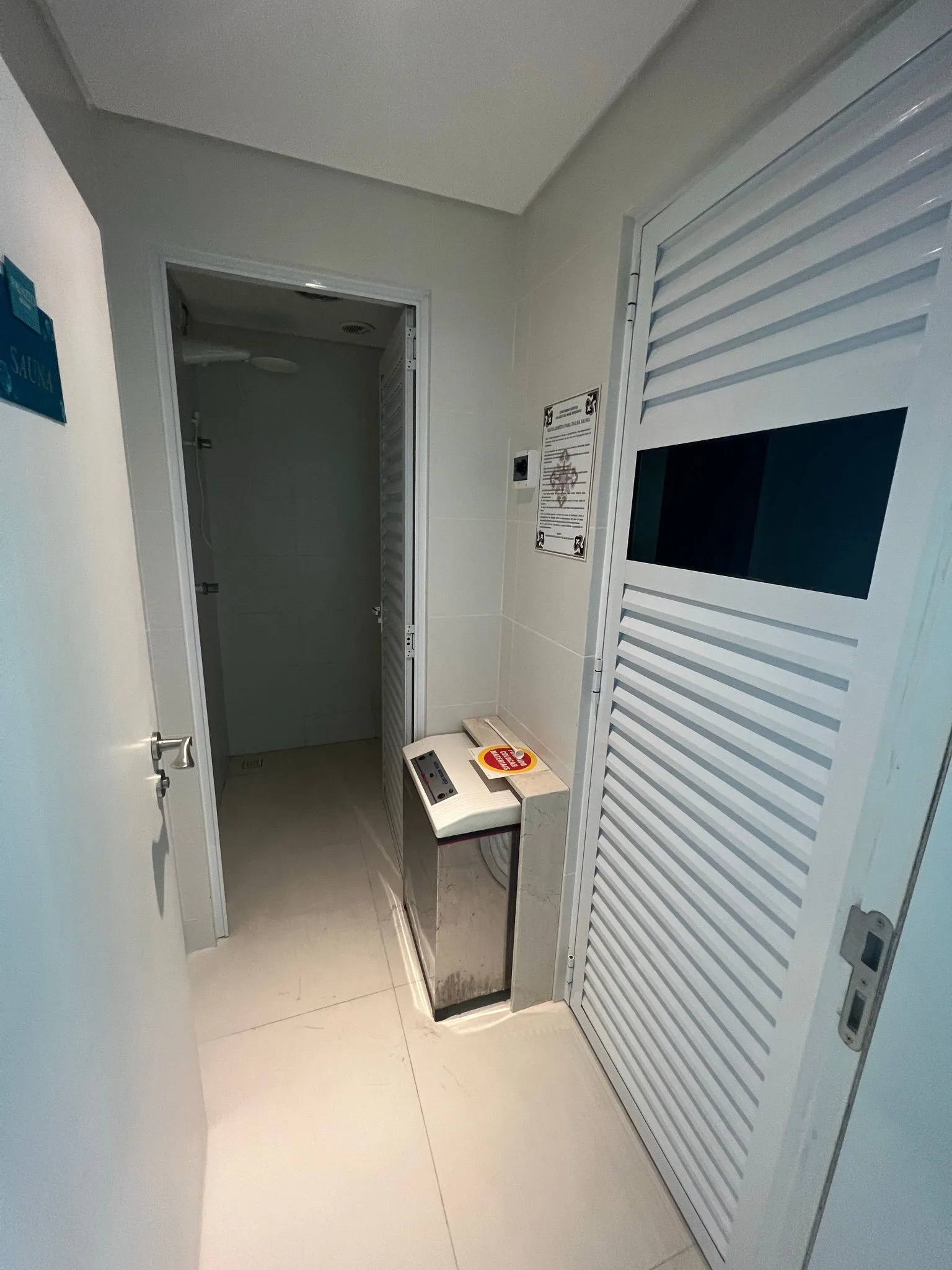 Palazzo Del Mare: Luxury Oceanfront Residence in Itapema