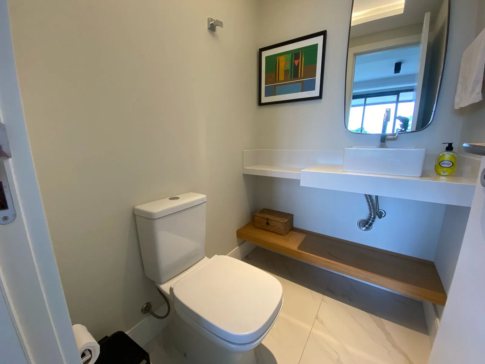 Novo Campeche: Luxury Residence with Panoramic Island Views in Florianópolis