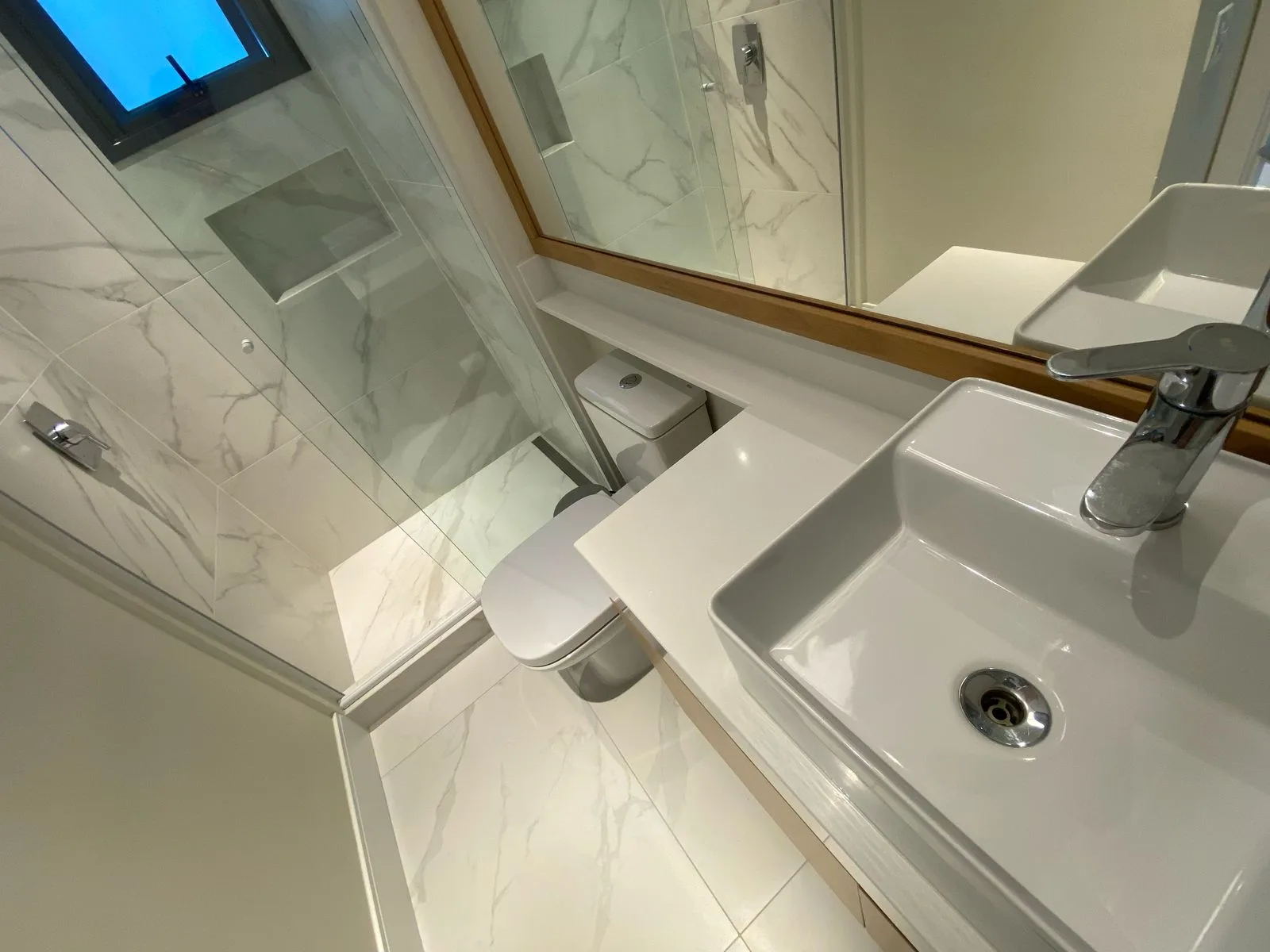 Novo Campeche: Luxury Residence with Panoramic Island Views in Florianópolis