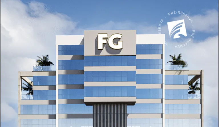 North Tower: Luxury Apartment with Rooftop Amenities in Pioneiros — Pioneiros, Balneário Camboriú