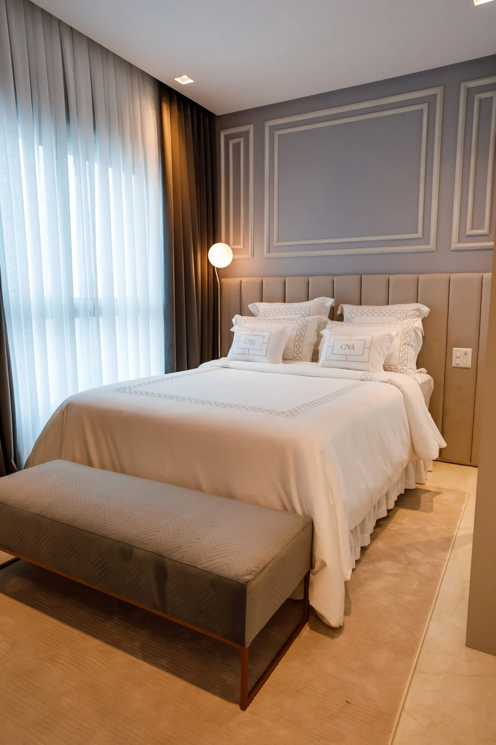 CNA Cartier Residence: Ultra-Luxury Oceanfront Apartment in Meia Praia