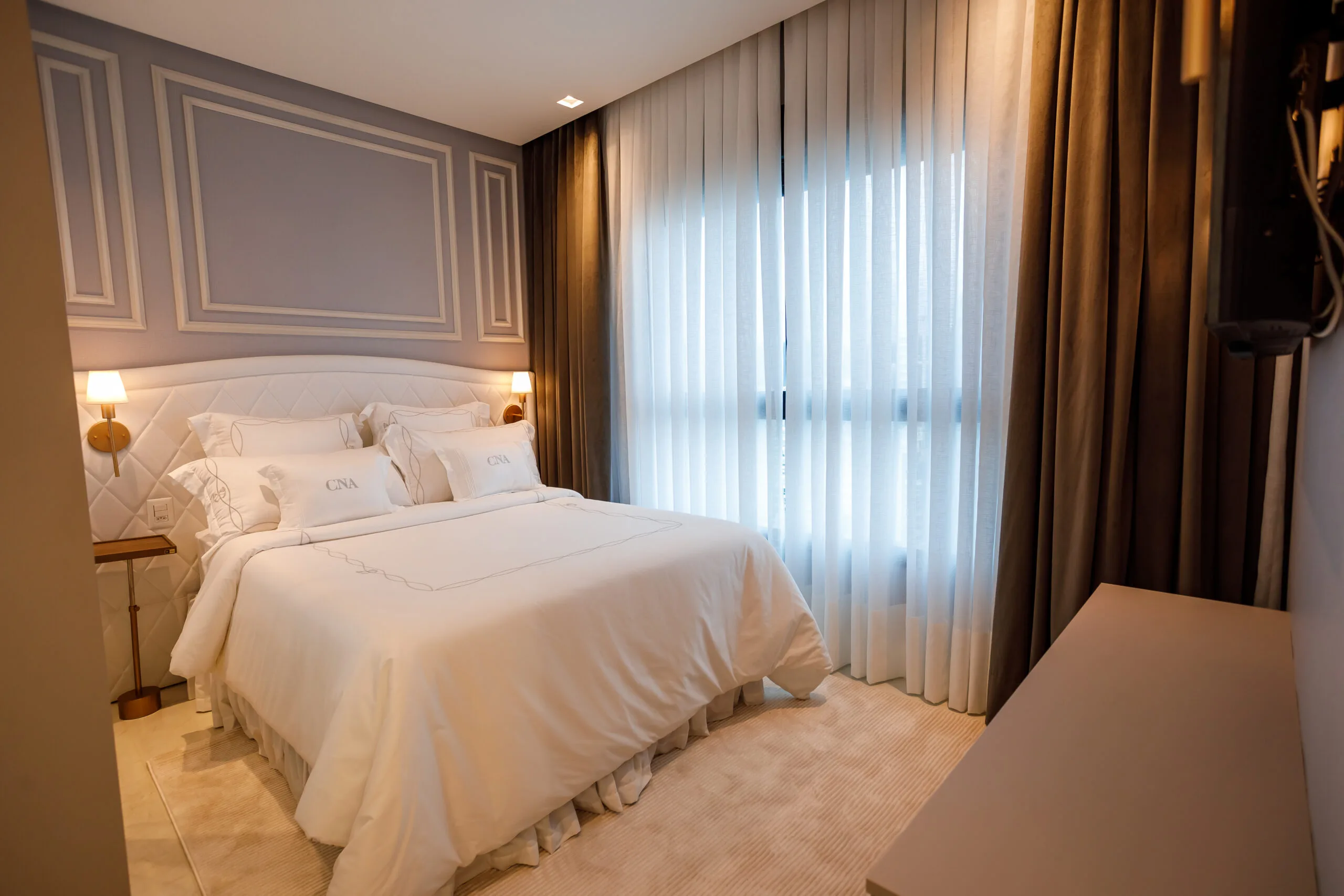 CNA Cartier Residence: Ultra-Luxury Oceanfront Apartment in Meia Praia