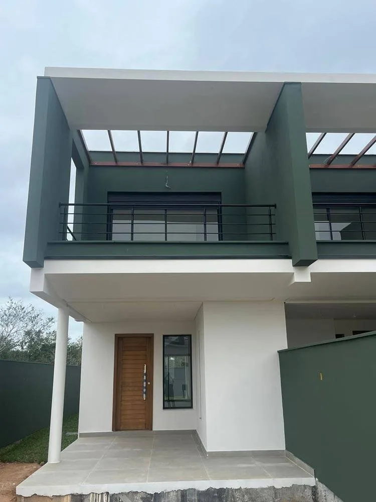 Nazaré Eco Residence: Premium House with Private Garden in Ribeirão da Ilha
