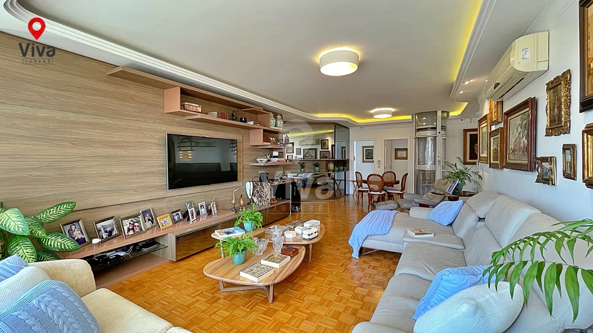 Jurerê Internacional: Ultra-Luxury Beachside House in Florianópolis