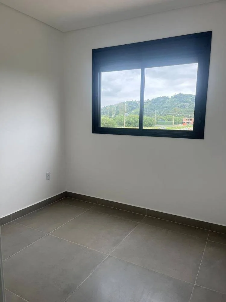 Nazaré Eco Residence: Premium House with Private Garden in Ribeirão da Ilha