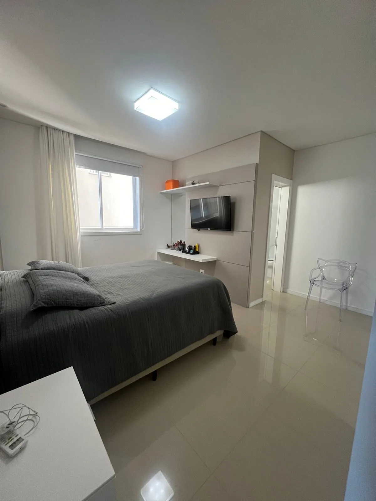 Infinity Blue: Luxury Oceanfront Apartment in Centro