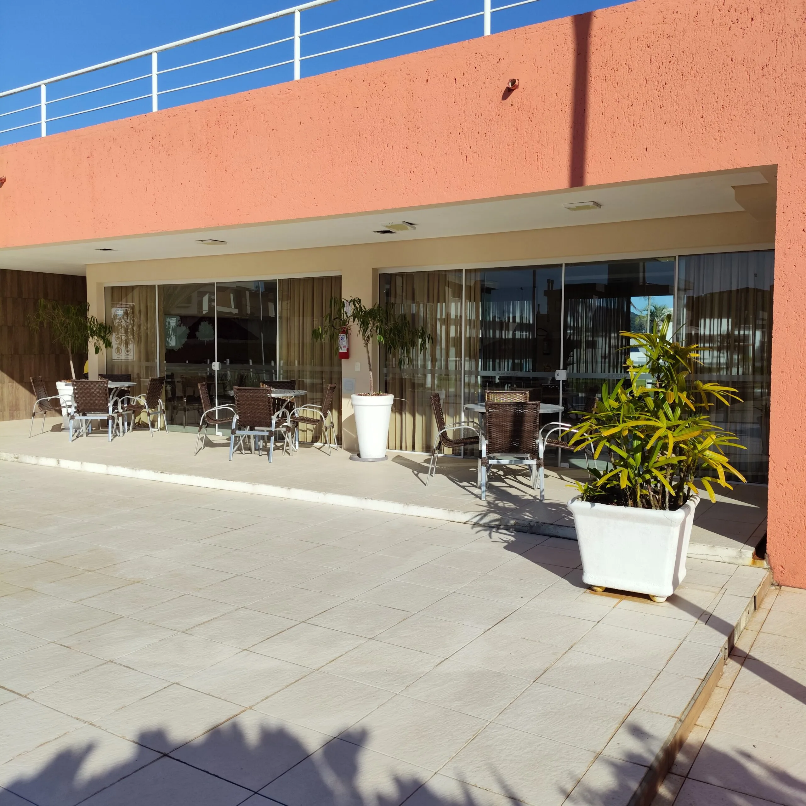 Premium Residence with Private Garden in Rio Vermelho