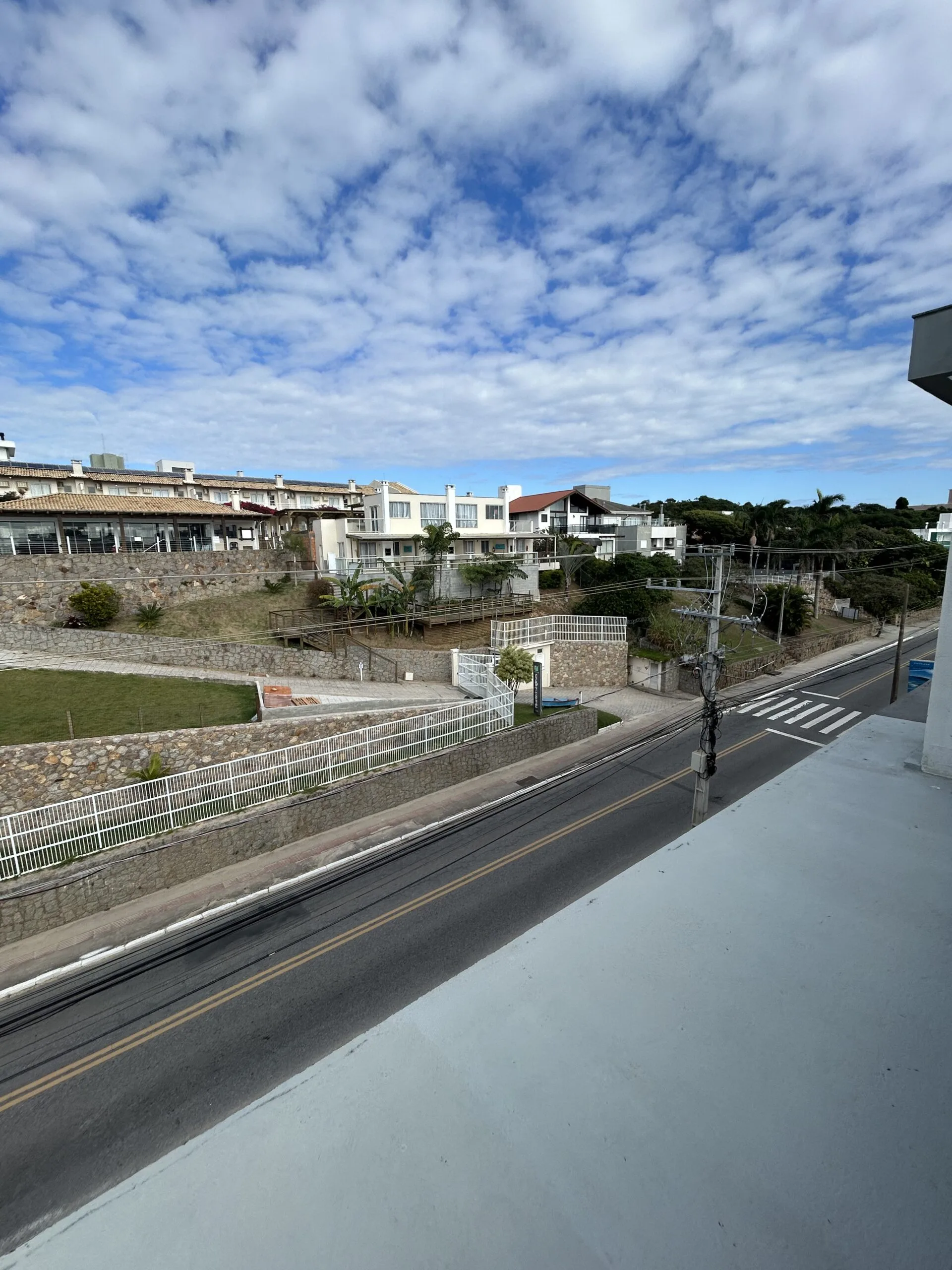 Belvedere Beach Garden: Luxury Penthouse with Ocean Views in Ingleses