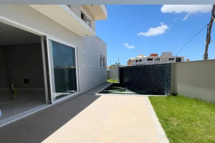 Contemporary Luxury House with Private Pool in Ingleses