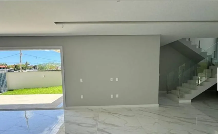 Contemporary Luxury House with Private Pool in Ingleses