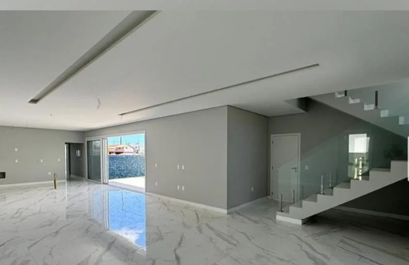 Contemporary Luxury House with Private Pool in Ingleses