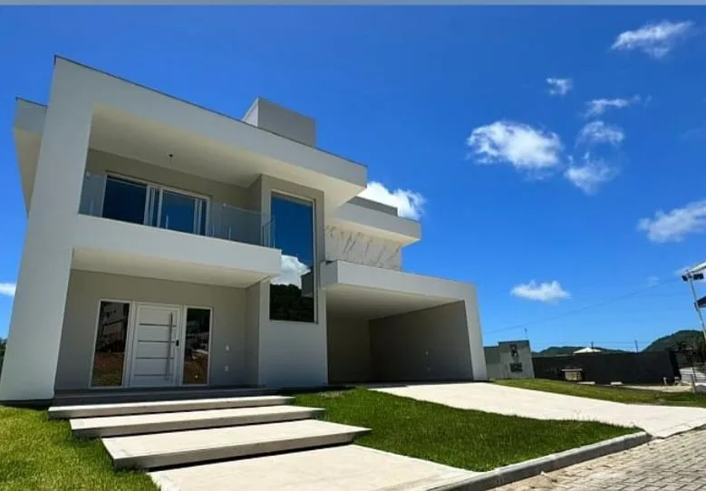 Contemporary Luxury House with Private Pool in Ingleses