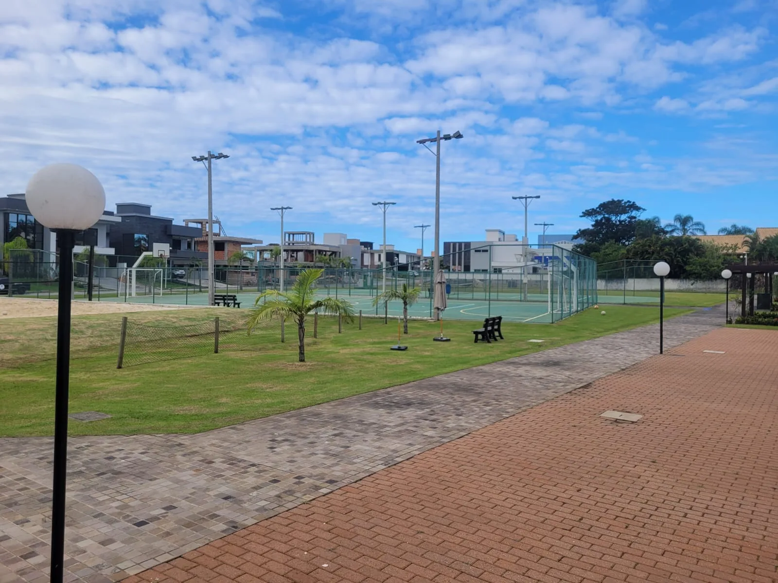 Contemporary Luxury House with Private Pool in Ingleses