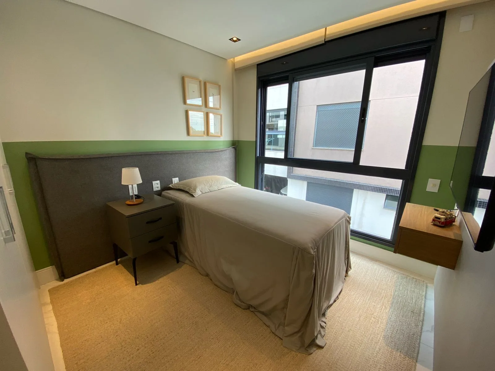 Novo Campeche: Luxury Residence with Panoramic Island Views in Florianópolis