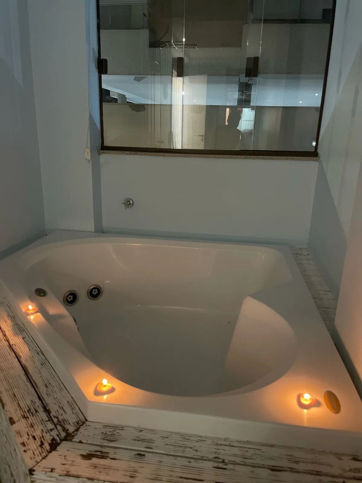 Fun Beach Home: Premium Apartment with Private Garden in Novo Campeche