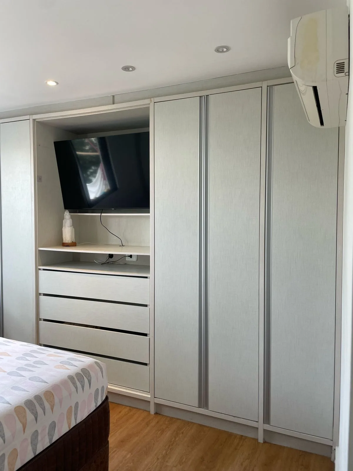 Fun Beach Home: Premium Apartment with Private Garden in Novo Campeche