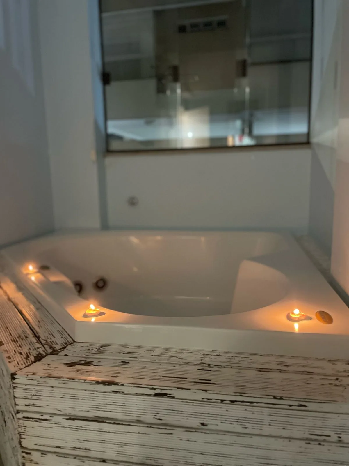 Fun Beach Home: Premium Apartment with Private Garden in Novo Campeche