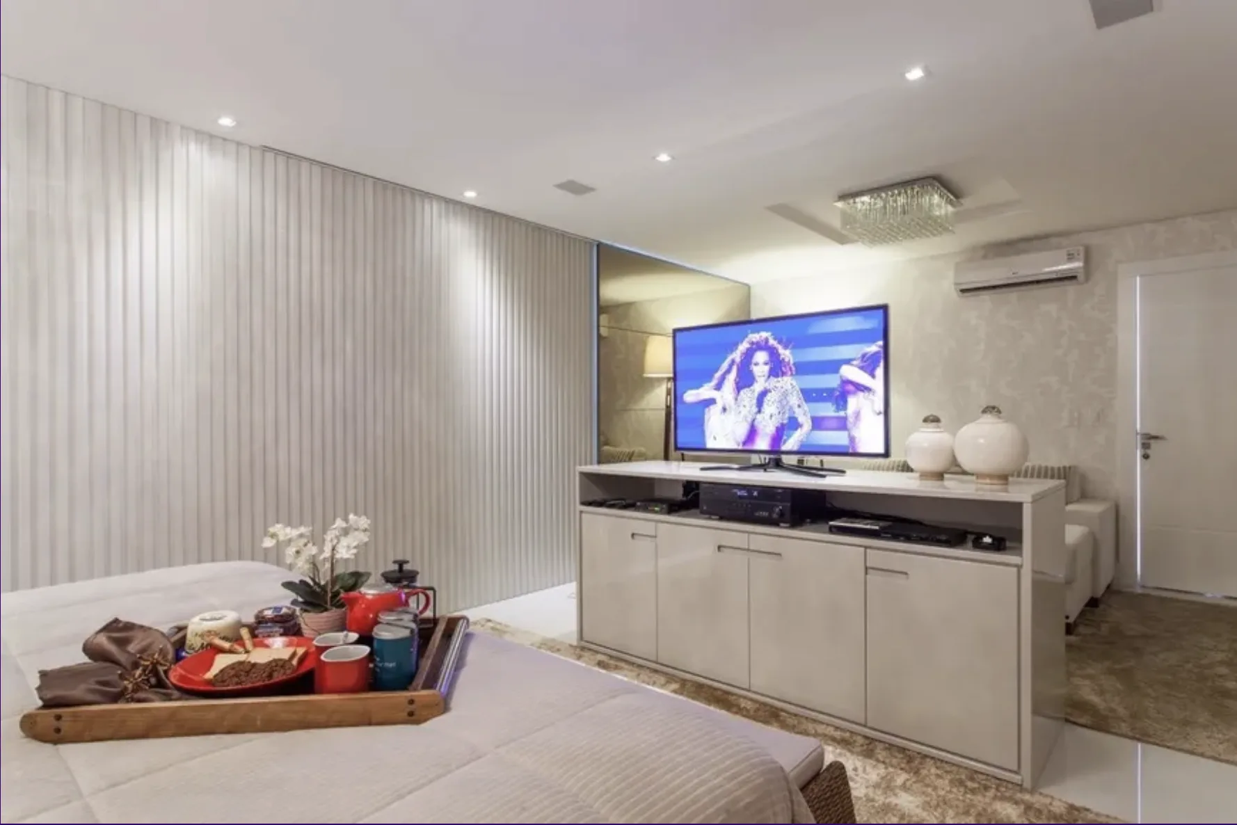 Jurerê Residence: Ultra-Luxury House with Private Pool in Florianópolis