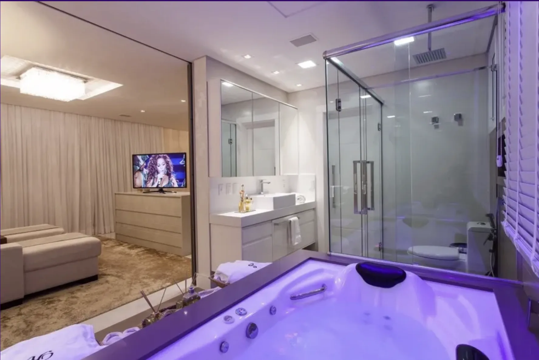 Jurerê Residence: Ultra-Luxury House with Private Pool in Florianópolis