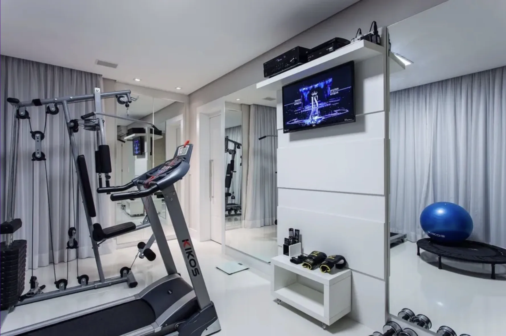 Jurerê Residence: Ultra-Luxury House with Private Pool in Florianópolis