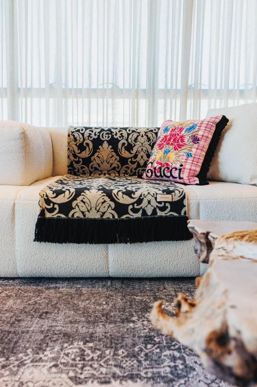 Francisco I Residencial: Ultra-Luxury House with Private Floor in Itapema