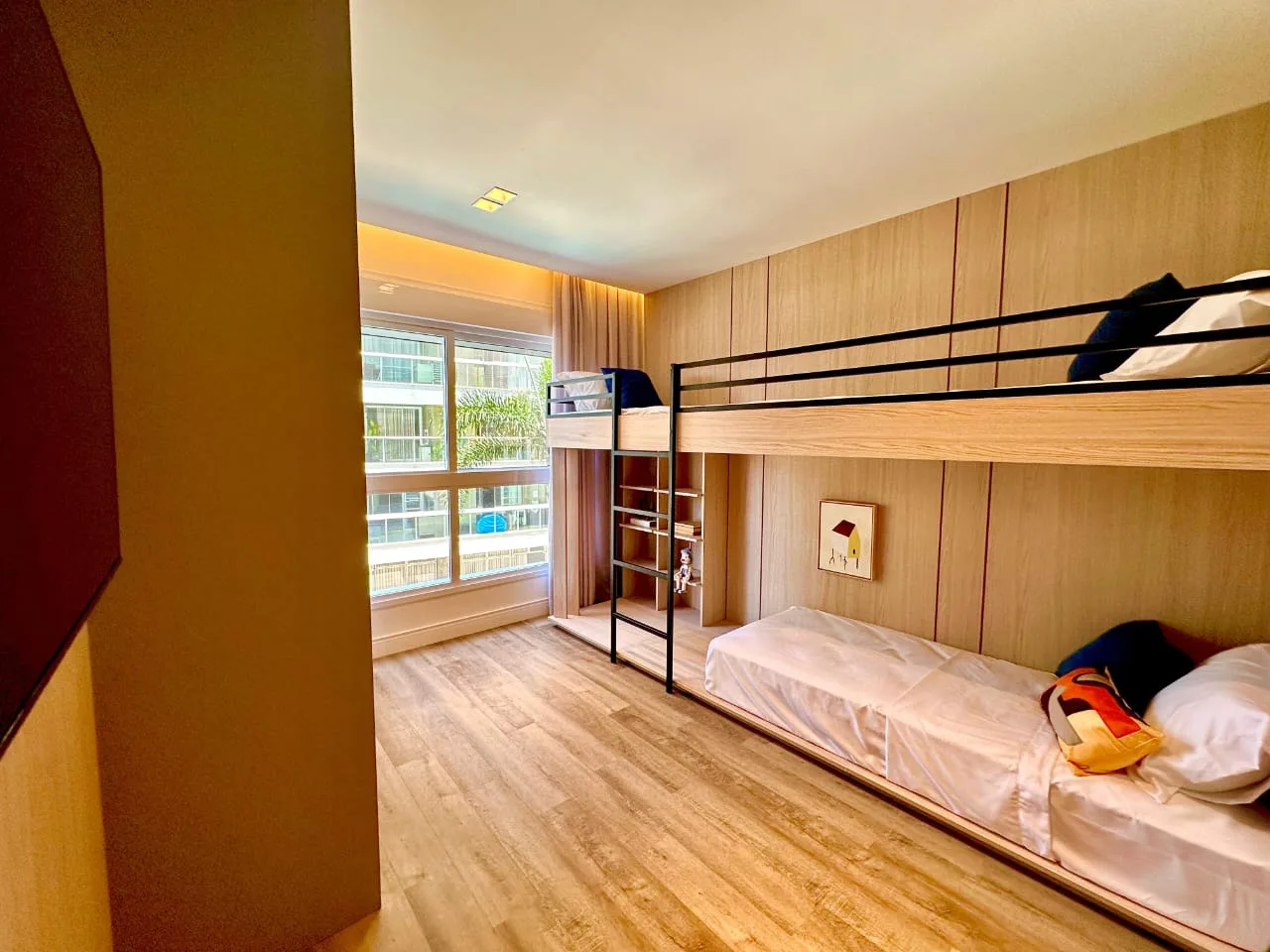 Le Blanc Residence: Luxury Villa with Infinity Pool in Praia Brava