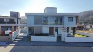 3 bed house for sale in Rio Tavares Florianópolis