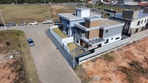 Casa de 4 quarto á venda Villa Pamplona Rio Tavares Florianópolis