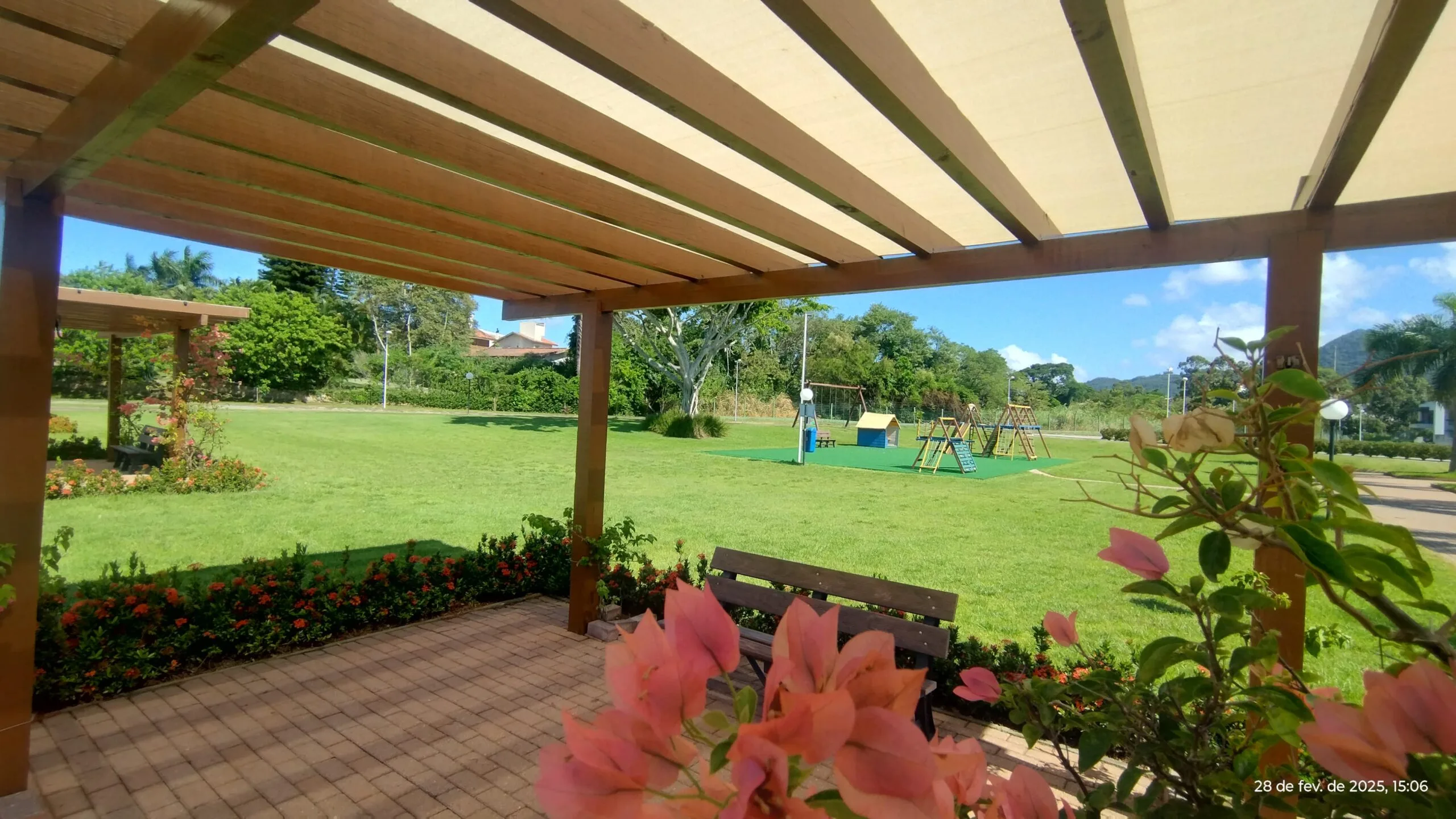 Jardim Ingleses: Luxury House with Private Pool in Florianópolis