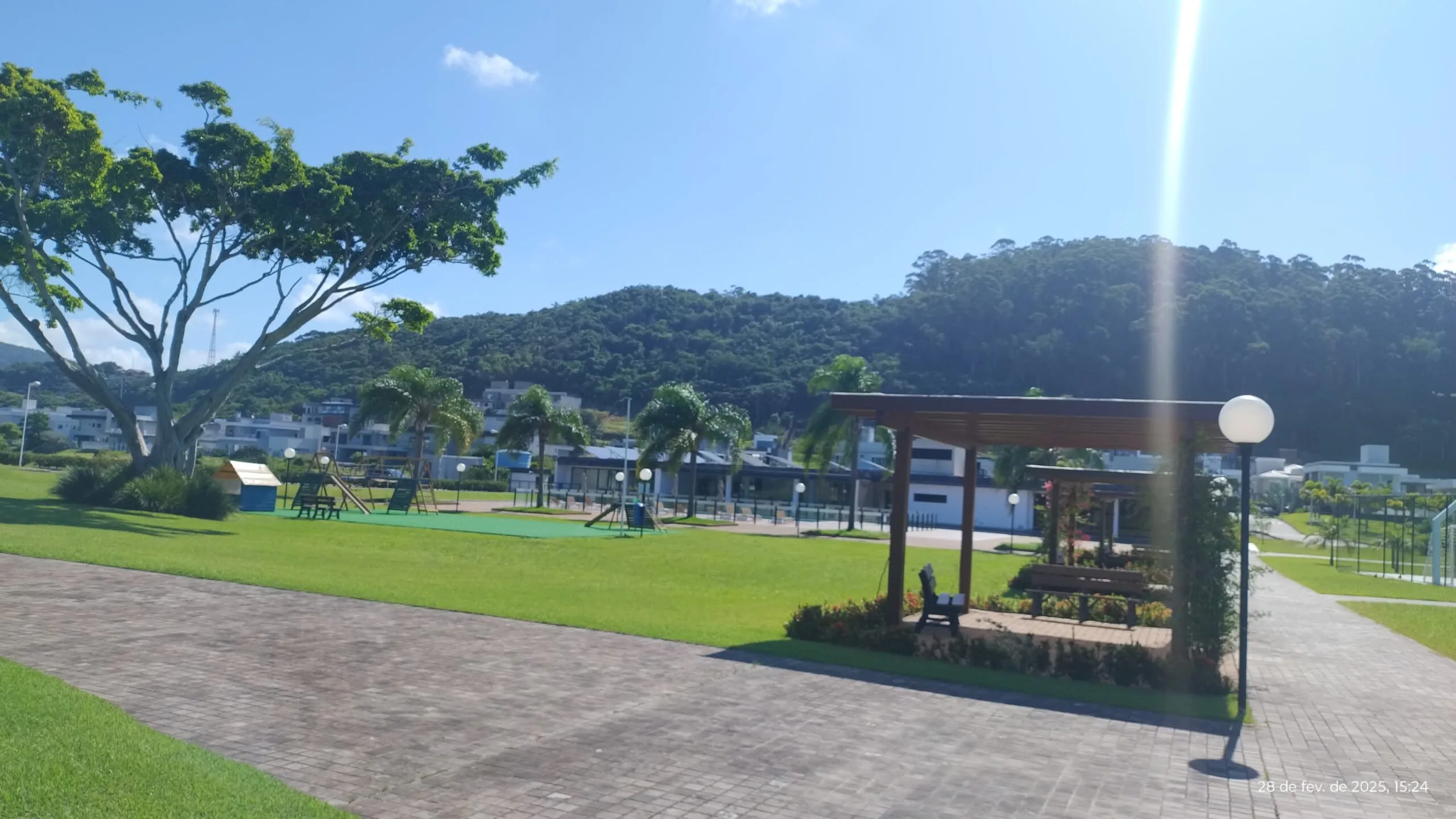 Jardim Ingleses: Luxury House with Private Pool in Florianópolis