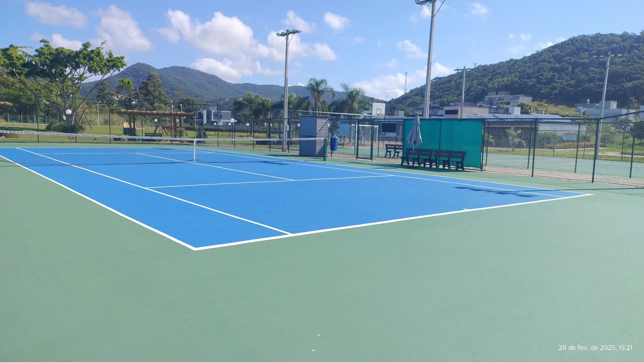 Jardim Ingleses: Luxury House with Private Pool in Florianópolis