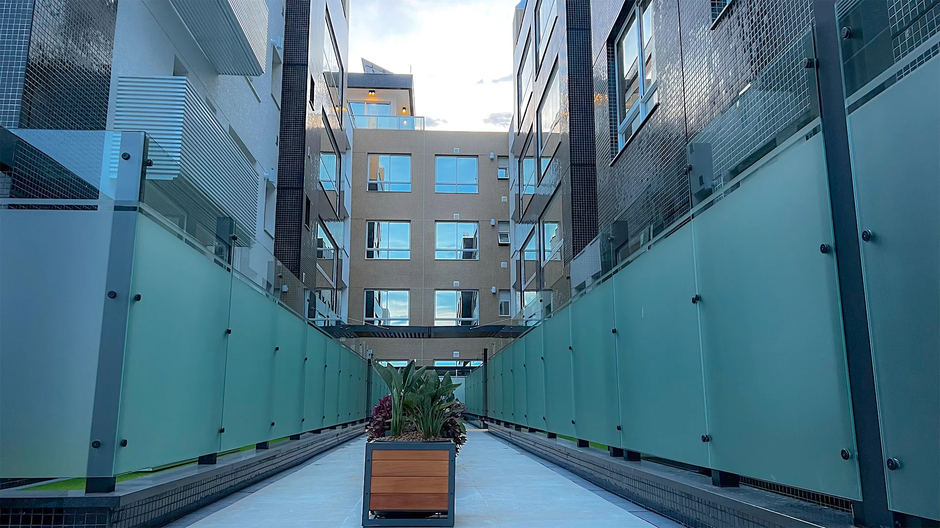 Gaivotas Golden: Premium Residence in Florianópolis