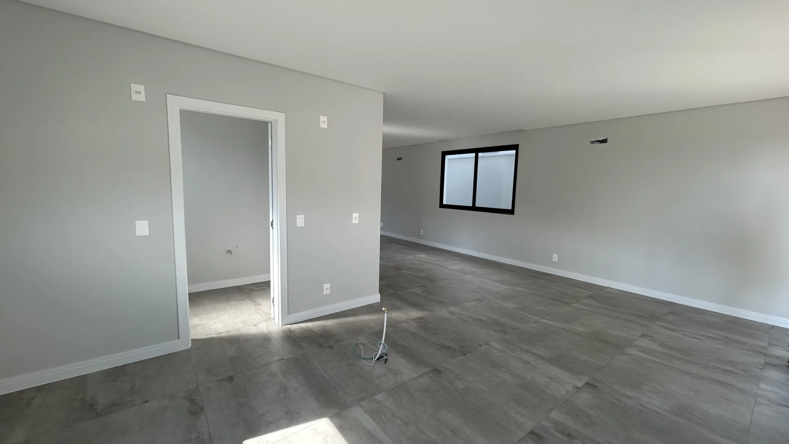 Villa Pamplona: Premium House with Private Garden in Rio Tavares