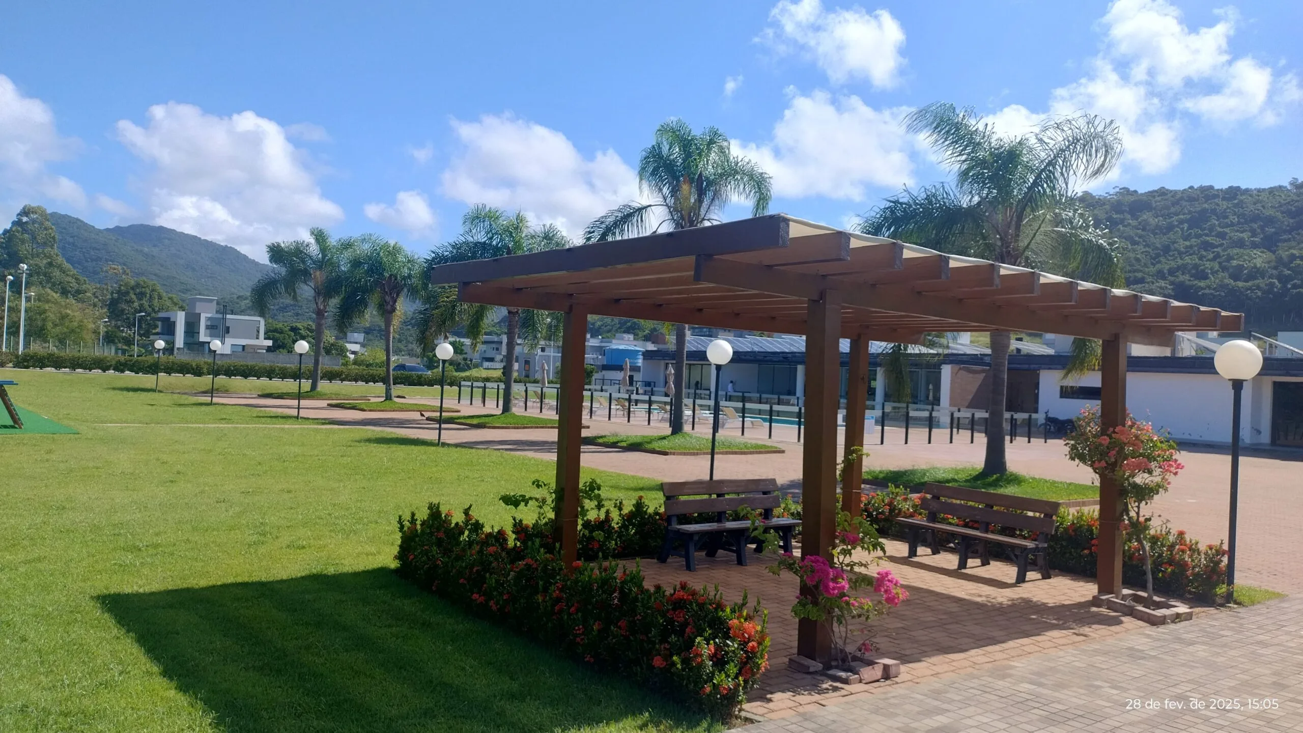 Jardim Ingleses: Luxury House with Private Pool in Florianópolis