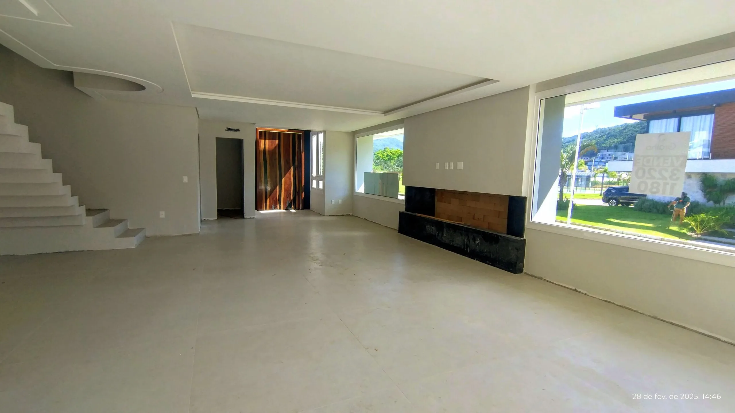 Jardim Ingleses: Luxury House with Private Pool in Florianópolis