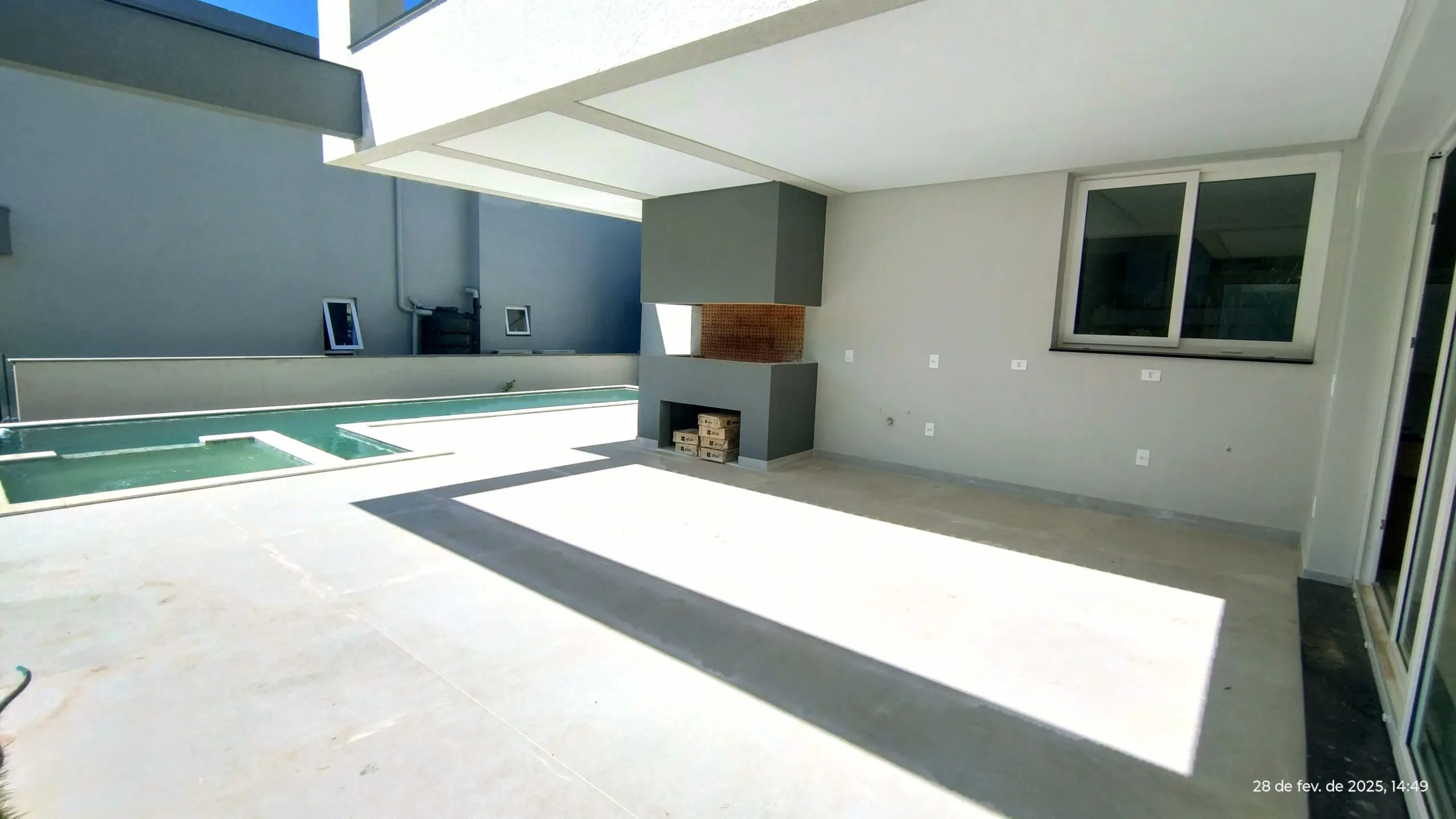 Jardim Ingleses: Luxury House with Private Pool in Florianópolis